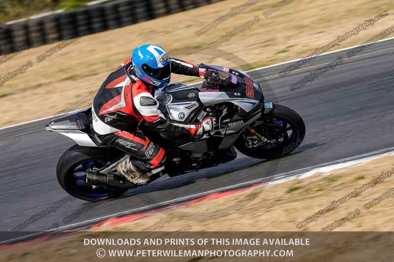 enduro digital images;event digital images;eventdigitalimages;no limits trackdays;peter wileman photography;racing digital images;snetterton;snetterton no limits trackday;snetterton photographs;snetterton trackday photographs;trackday digital images;trackday photos
